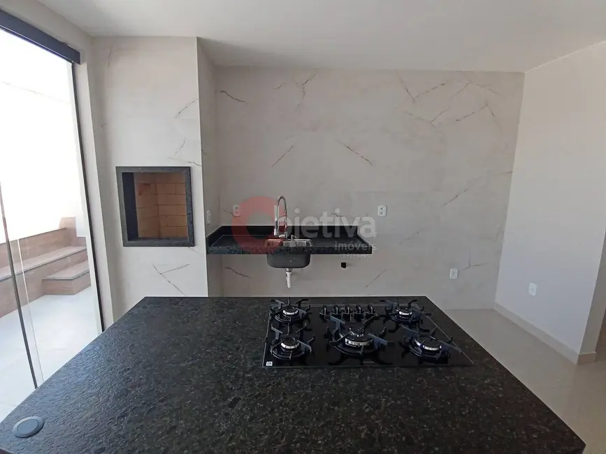 Foto 4 de Casa com 3 quartos à venda, 128m2 em Sao Pedro Da Aldeia - RJ