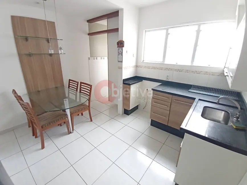 Foto 3 de Apartamento com 2 quartos para alugar em Centro, Cabo Frio - RJ