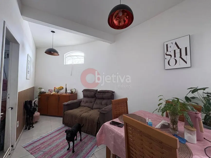 Apartamento com 1 quarto à venda, 33m2 em Jardim Excelsior, Cabo Frio - RJ - imagem 3 Foto 3 de Apartamento com 1 quarto à venda, 33m2 em Jardim Excelsior, Cabo Frio - RJ