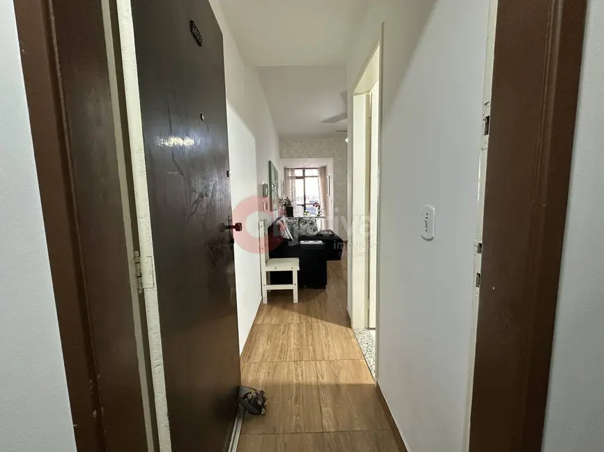 Foto 4 de Apartamento com 3 quartos à venda, 106m2 em Centro, Cabo Frio - RJ