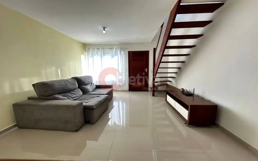 Foto 6 de Casa com 2 quartos à venda, 75m2 em Ogiva, Cabo Frio - RJ