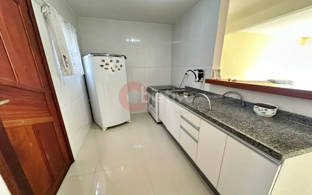 Foto 9 de Casa com 2 quartos à venda, 75m2 em Ogiva, Cabo Frio - RJ
