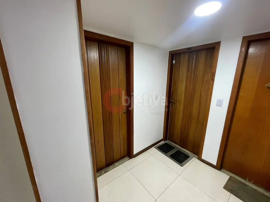 Foto 4 de Apartamento com 2 quartos para alugar, 132m2 em Passagem, Cabo Frio - RJ