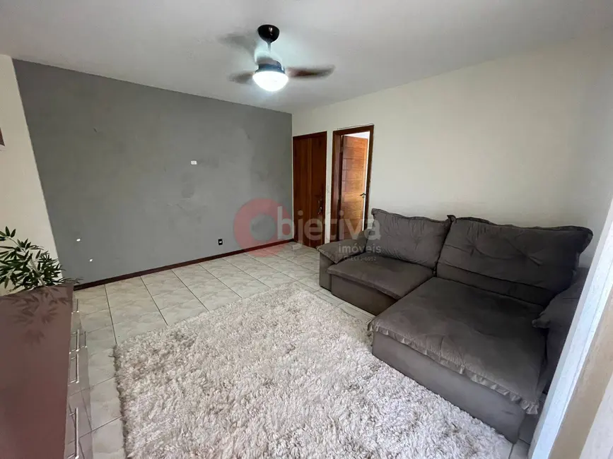 Foto 3 de Apartamento com 2 quartos para alugar, 132m2 em Passagem, Cabo Frio - RJ