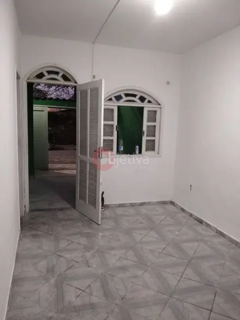 Foto 6 de Casa com 2 quartos para alugar, 90m2 em Palmeiras, Cabo Frio - RJ
