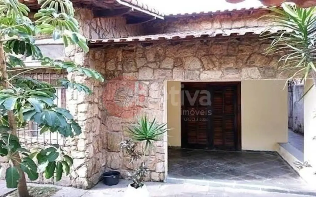 Foto 4 de Casa com 8 quartos à venda, 1347m2 em São Bento, Cabo Frio - RJ