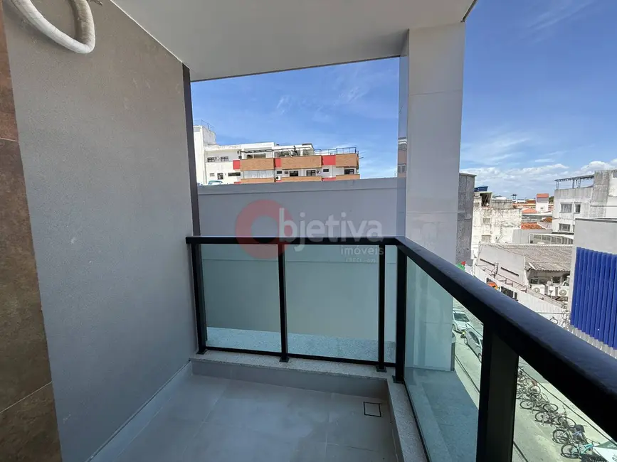 Apartamento com 2 quartos para alugar, 79m2 em Centro, Cabo Frio - RJ - imagem 2 Foto 2 de Apartamento com 2 quartos para alugar, 79m2 em Centro, Cabo Frio - RJ