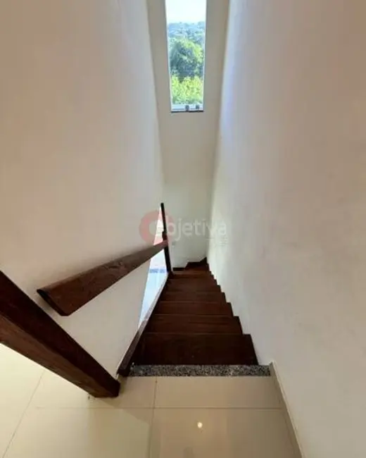 Foto 9 de Casa de Condomínio com 2 quartos à venda e para alugar, 75m2 em Ogiva, Cabo Frio - RJ