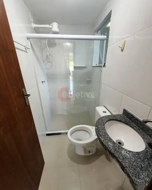 Foto 6 de Casa de Condomínio com 2 quartos à venda e para alugar, 75m2 em Ogiva, Cabo Frio - RJ