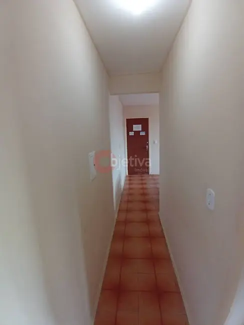 Foto 3 de Apartamento com 3 quartos à venda, 59m2 em Vila Nova, Cabo Frio - RJ