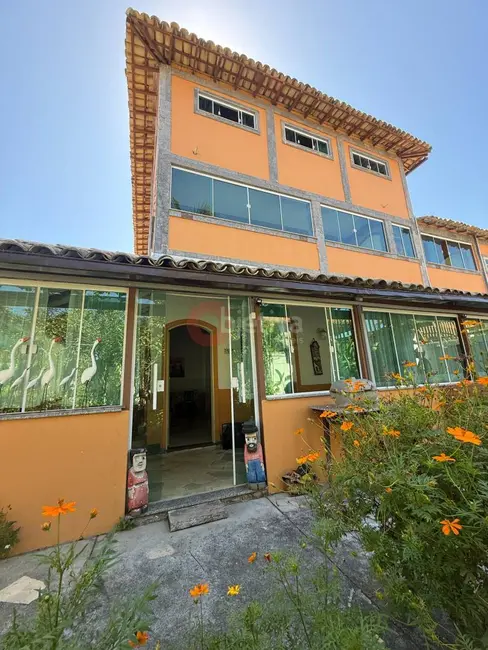 Foto 1 de Casa com 12 quartos à venda, 1000m2 em Peró, Cabo Frio - RJ