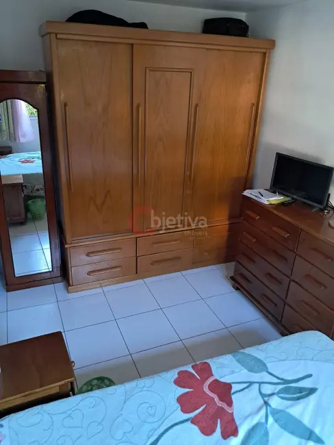 Foto 8 de Apartamento com 2 quartos à venda, 79m2 em Parque Central, Cabo Frio - RJ