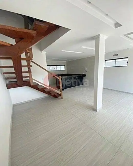 Foto 4 de Casa com 3 quartos à venda, 136m2 em Portinho, Cabo Frio - RJ