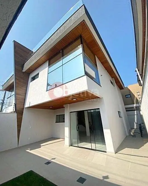 Foto 1 de Casa com 3 quartos à venda, 136m2 em Portinho, Cabo Frio - RJ