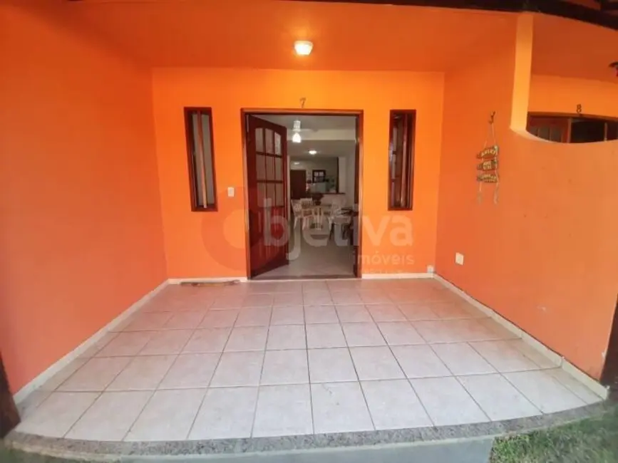 Foto 5 de Casa com 2 quartos à venda, 100m2 em Ogiva, Cabo Frio - RJ