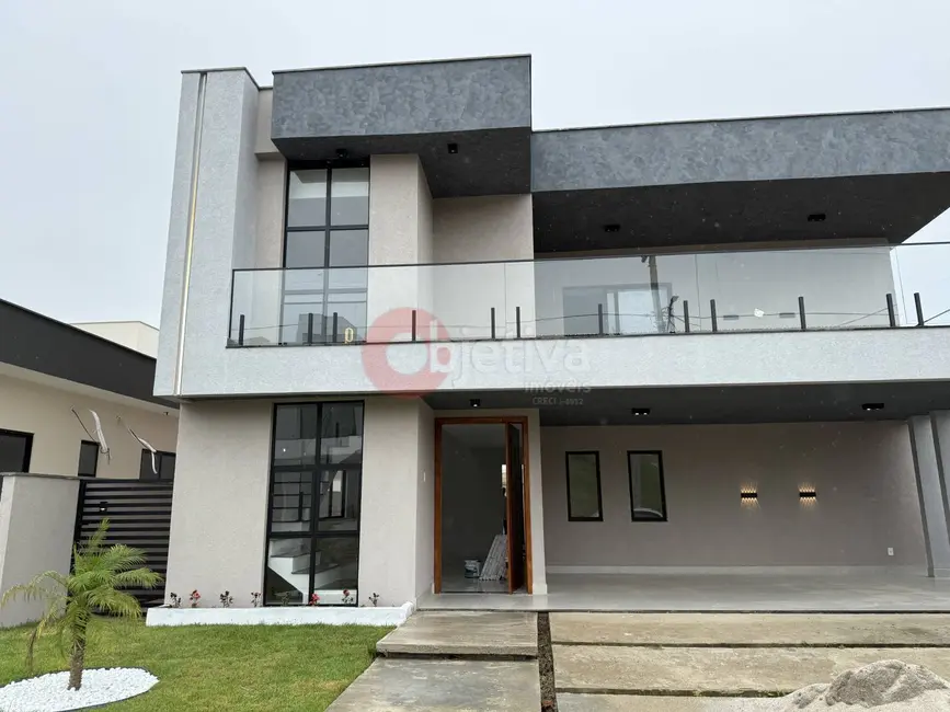 Casa com 3 quartos à venda, 294m2 em Nova São Pedro, Sao Pedro Da Aldeia - RJ - imagem 1 Foto 1 de Casa com 3 quartos à venda, 294m2 em Nova São Pedro, Sao Pedro Da Aldeia - RJ