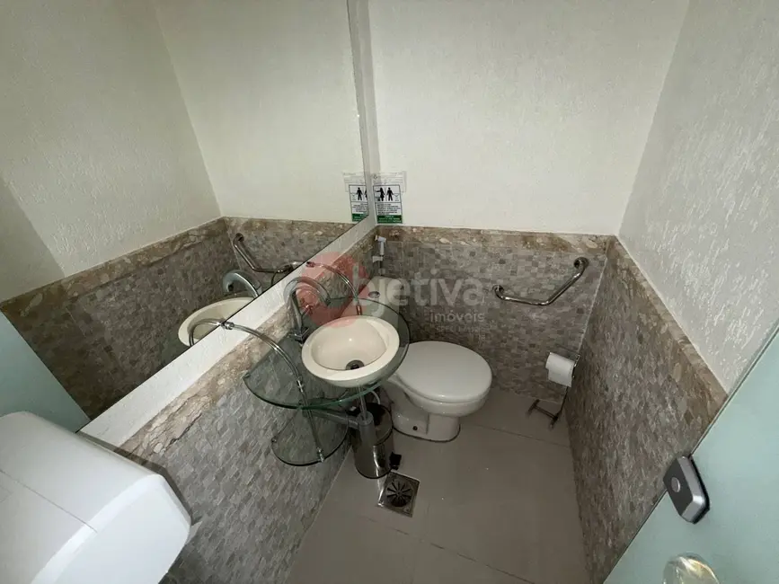 Foto 8 de Sala Comercial à venda, 79m2 em Centro, Cabo Frio - RJ