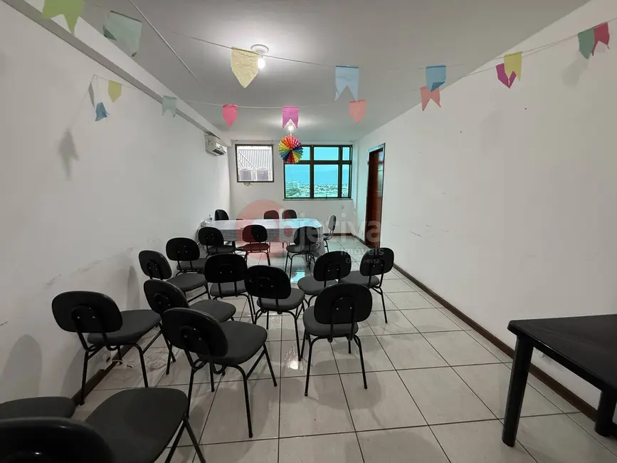 Foto 1 de Sala Comercial à venda, 36m2 em Jardim Flamboyant, Cabo Frio - RJ
