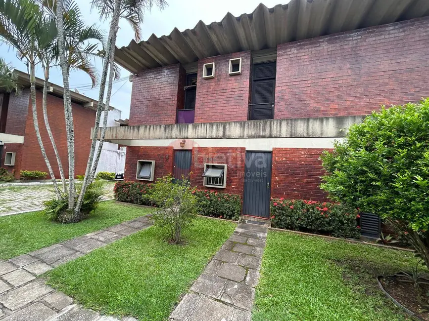 Foto 1 de Apartamento com 2 quartos à venda em Portinho, Cabo Frio - RJ