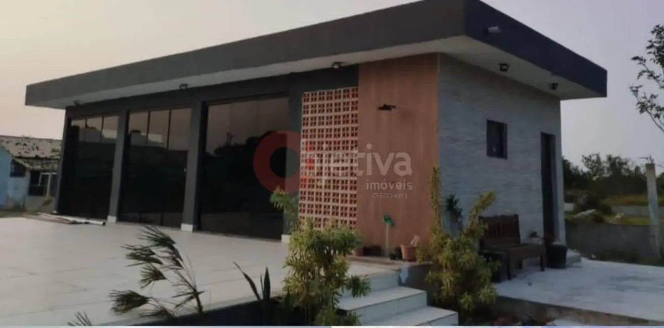 Foto 1 de Sítio / Rancho com 1 quarto à venda, 60m2 em Porto do Carro, Sao Pedro Da Aldeia - RJ