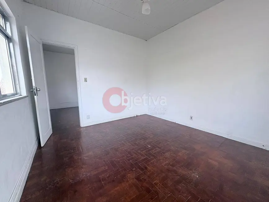 Apartamento com 3 quartos para alugar em Centro, Cabo Frio - RJ - imagem 4 Foto 4 de Apartamento com 3 quartos para alugar em Centro, Cabo Frio - RJ