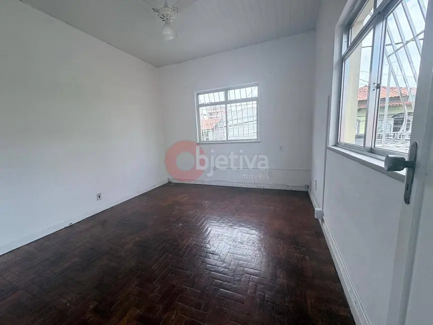 Apartamento com 3 quartos para alugar em Centro, Cabo Frio - RJ - imagem 3 Foto 3 de Apartamento com 3 quartos para alugar em Centro, Cabo Frio - RJ