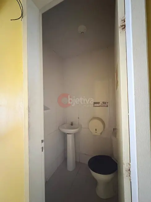 Foto 7 de Sala Comercial para alugar, 168m2 em Centro, Cabo Frio - RJ
