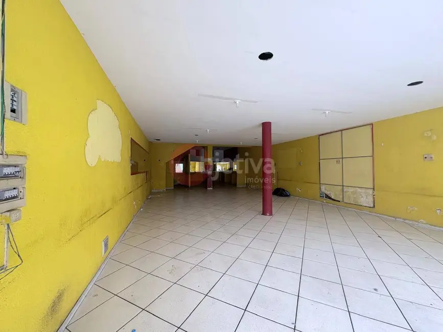 Foto 5 de Sala Comercial para alugar, 168m2 em Centro, Cabo Frio - RJ