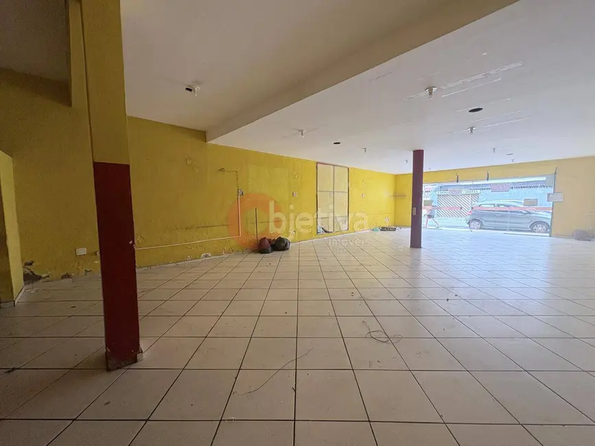 Foto 3 de Sala Comercial para alugar, 168m2 em Centro, Cabo Frio - RJ