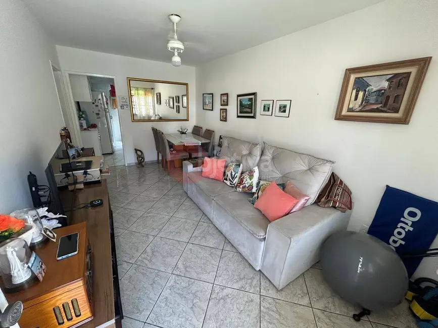 Foto 2 de Apartamento com 2 quartos à venda, 60m2 em Jardim Excelsior, Cabo Frio - RJ