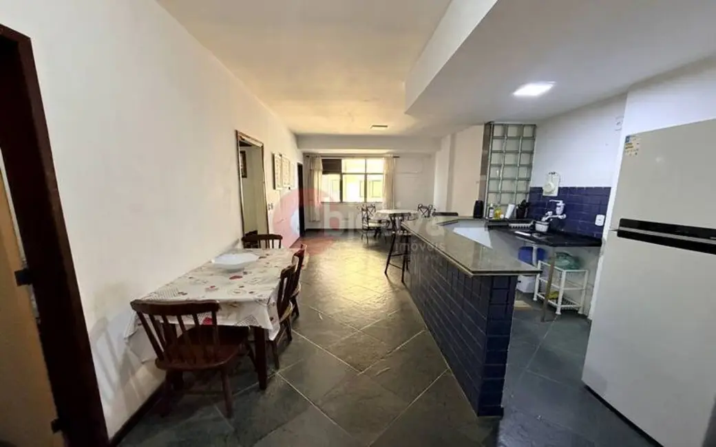 Foto 2 de Apartamento com 3 quartos à venda, 55m2 em Centro, Cabo Frio - RJ