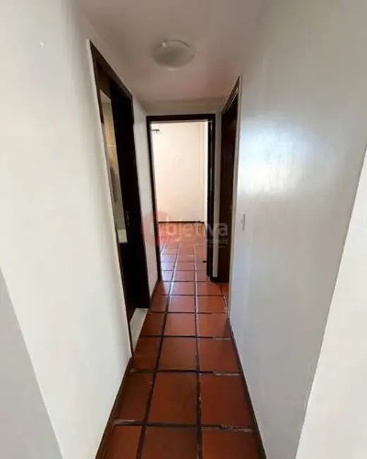 Apartamento com 2 quartos para alugar, 85m2 em Centro, Cabo Frio - RJ - imagem 4 Foto 4 de Apartamento com 2 quartos para alugar, 85m2 em Centro, Cabo Frio - RJ