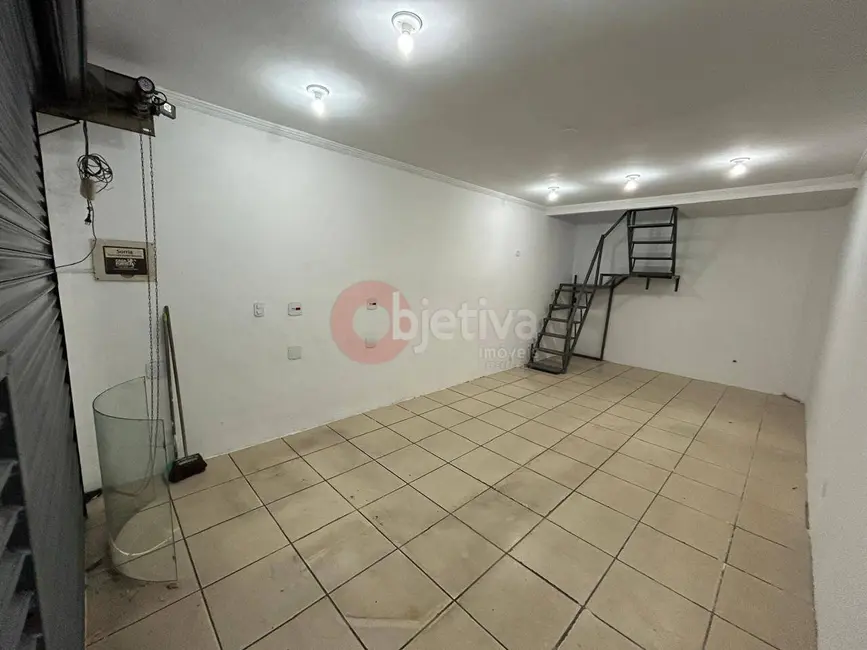 Foto 2 de Sala Comercial à venda, 60m2 em Parque Riviera, Cabo Frio - RJ