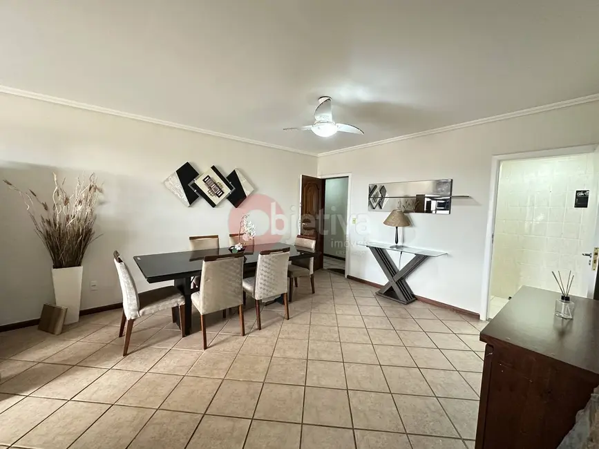 Foto 5 de Apartamento com 3 quartos à venda, 140m2 em Braga, Cabo Frio - RJ
