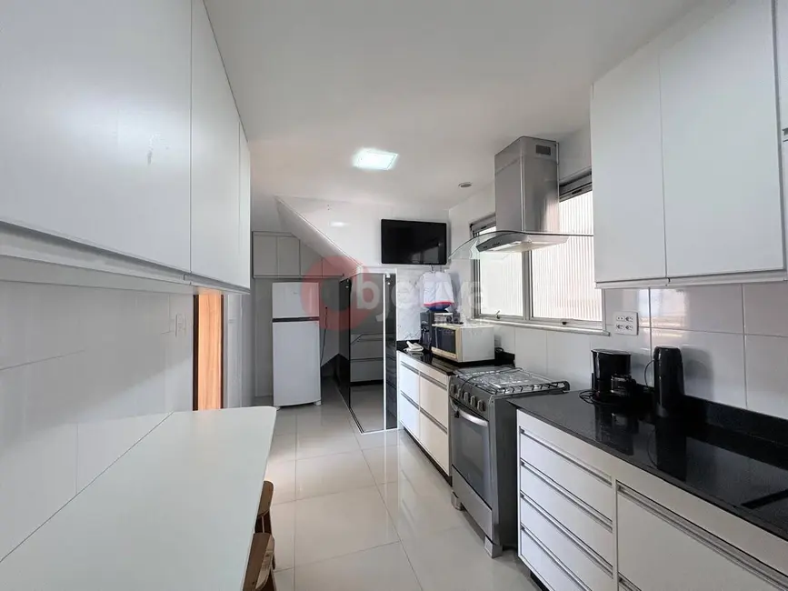 Foto 9 de Apartamento com 4 quartos à venda, 270m2 em Algodoal, Cabo Frio - RJ