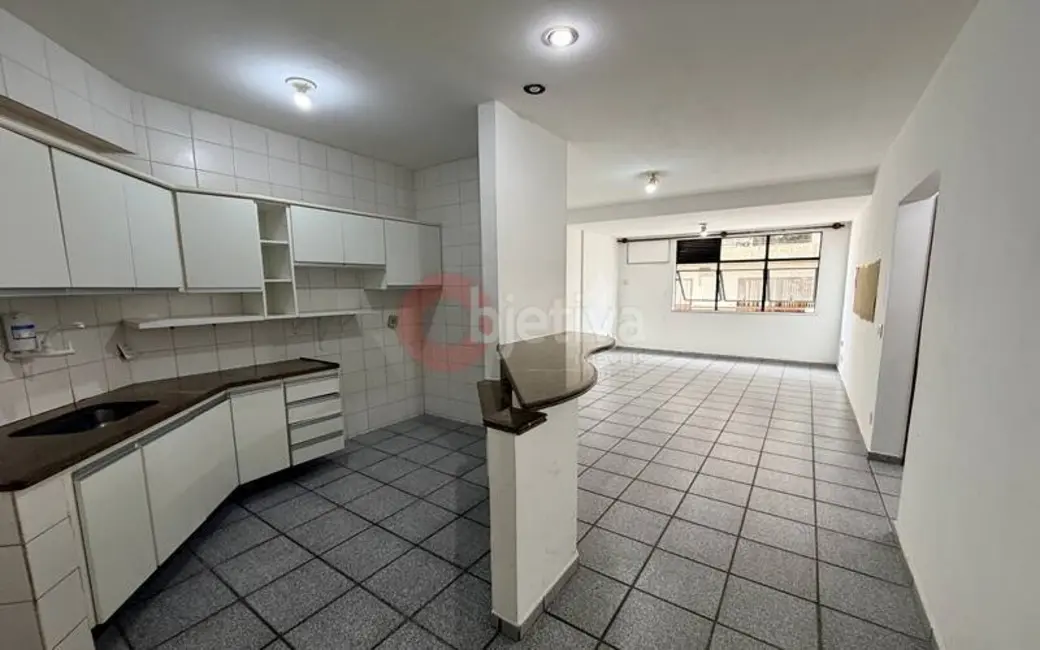 Foto 1 de Apartamento com 2 quartos à venda, 55m2 em Centro, Cabo Frio - RJ