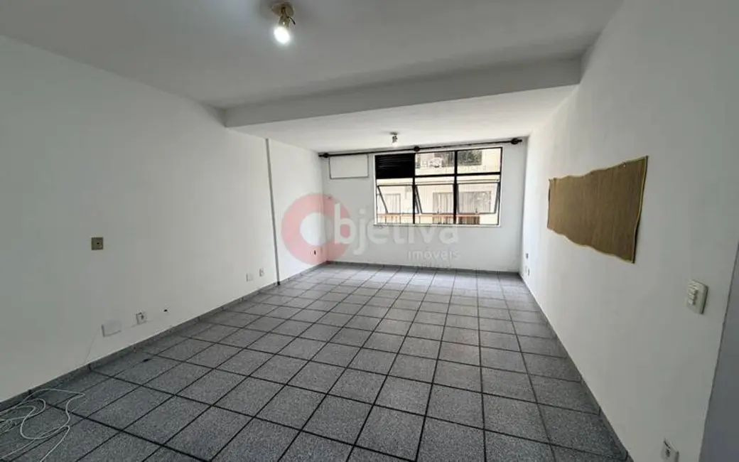 Foto 2 de Apartamento com 2 quartos à venda, 55m2 em Centro, Cabo Frio - RJ