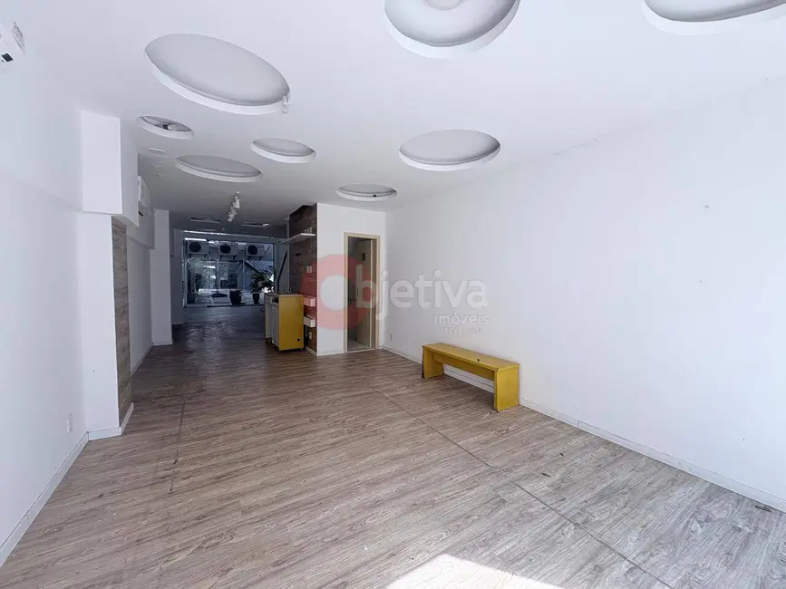 Foto 9 de Sala Comercial à venda, 120m2 em São Bento, Cabo Frio - RJ
