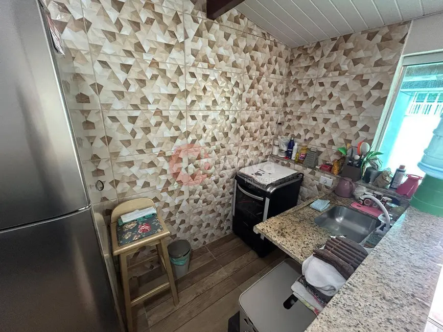 Foto 8 de Casa para alugar, 70m2 em Cabo Frio - RJ