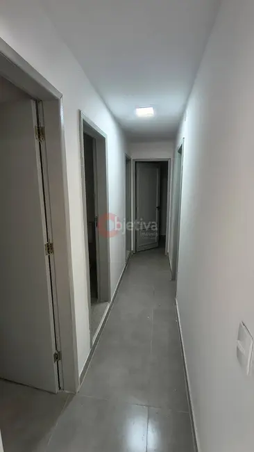 Foto 2 de Apartamento com 3 quartos para alugar, 75m2 em Gamboa, Cabo Frio - RJ