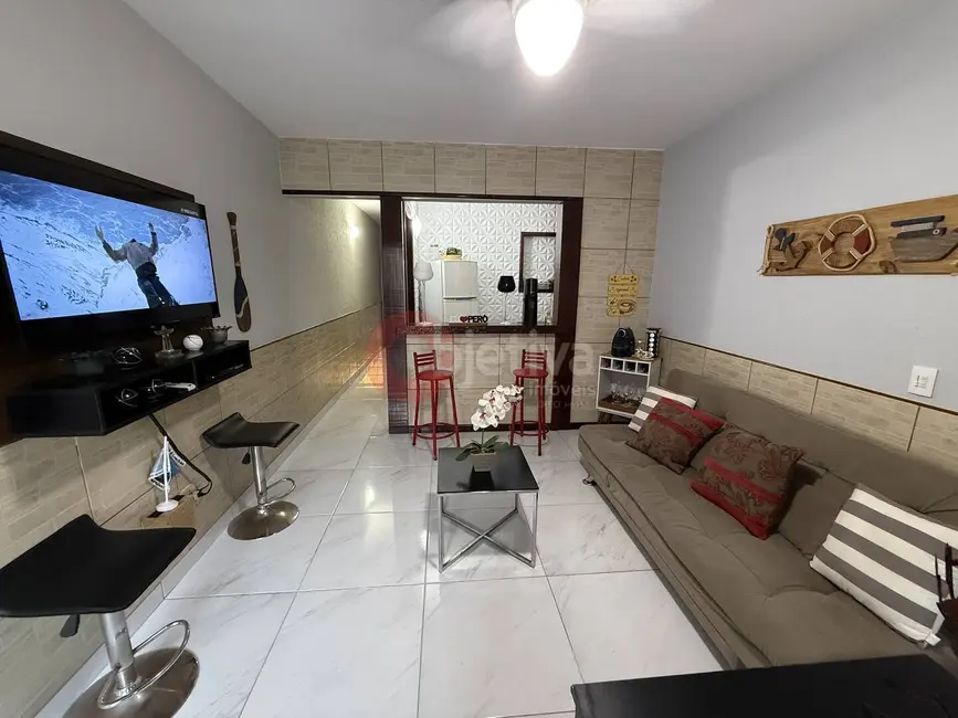 Foto 2 de Apartamento com 2 quartos à venda, 55m2 em Peró, Cabo Frio - RJ