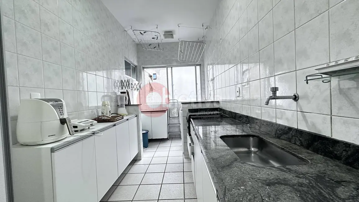Foto 4 de Apartamento com 3 quartos à venda, 120m2 em São Bento, Cabo Frio - RJ