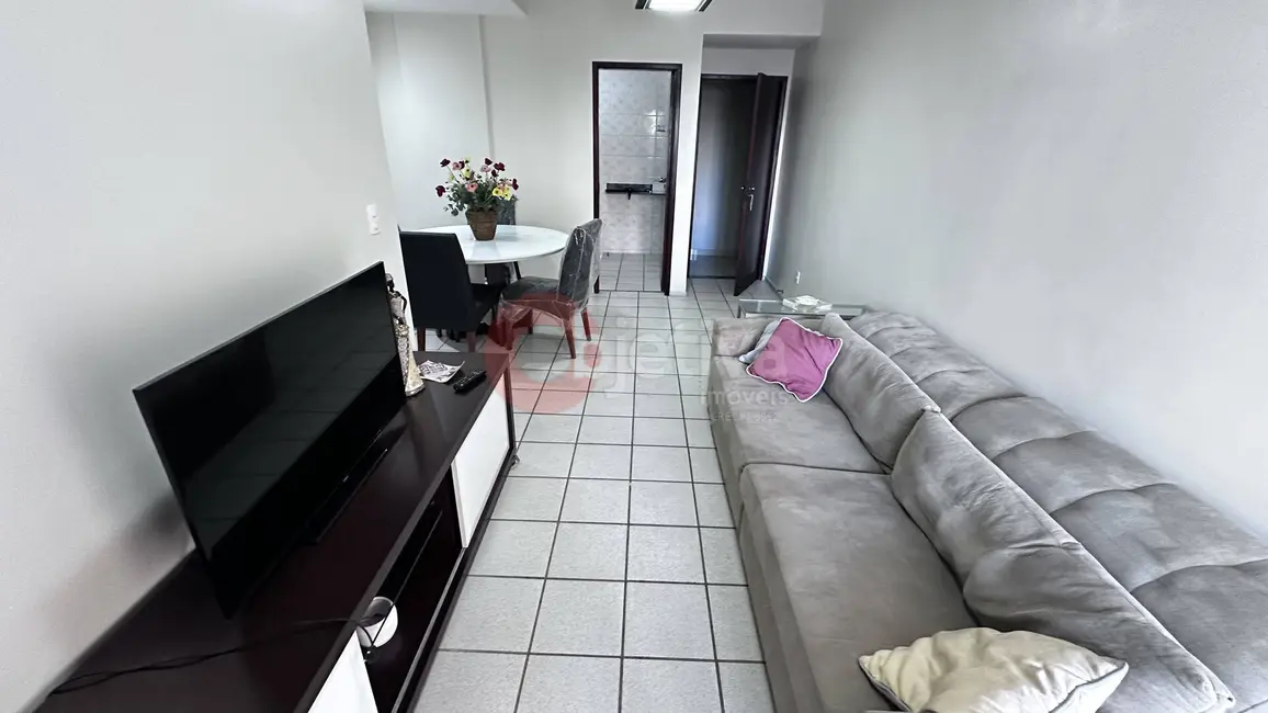 Foto 2 de Apartamento com 3 quartos à venda, 120m2 em São Bento, Cabo Frio - RJ