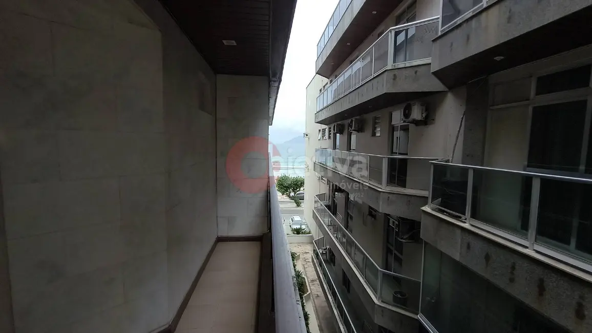 Foto 4 de Apartamento com 4 quartos à venda, 190m2 em Cabo Frio - RJ