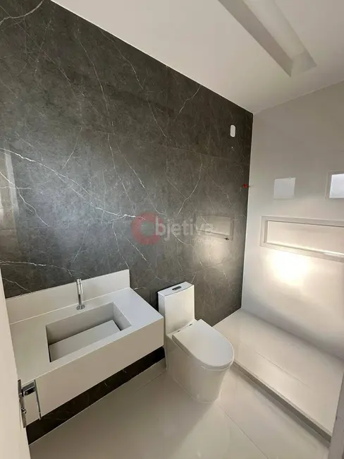 Foto 9 de Casa de Condomínio com 3 quartos à venda, 252m2 em Nova São Pedro, Sao Pedro Da Aldeia - RJ