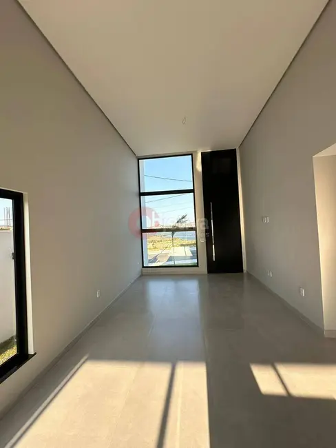 Foto 3 de Casa de Condomínio com 3 quartos à venda, 252m2 em Nova São Pedro, Sao Pedro Da Aldeia - RJ