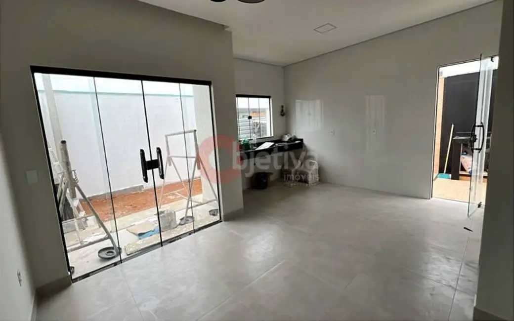 Foto 6 de Casa com 2 quartos à venda, 80m2 em Cabo Frio - RJ