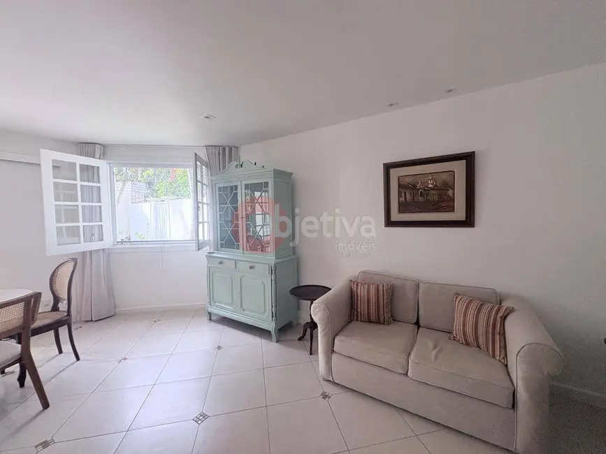 Foto 7 de Casa com 3 quartos à venda e para alugar, 163m2 em Jardim Flamboyant, Cabo Frio - RJ
