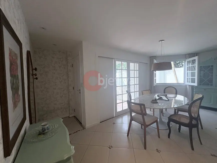 Foto 8 de Casa com 3 quartos à venda e para alugar, 163m2 em Jardim Flamboyant, Cabo Frio - RJ