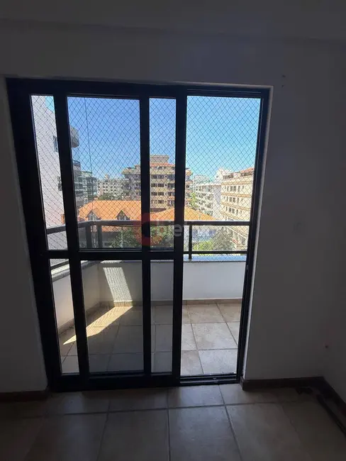 Foto 4 de Apartamento com 3 quartos à venda, 173m2 em Algodoal, Cabo Frio - RJ